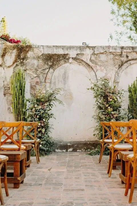 A Romantic Colonial Wedding for Sophie and Bill